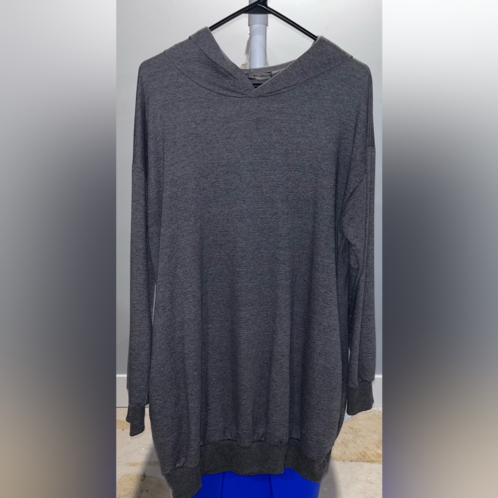 Gray Long Sweatshirt Top